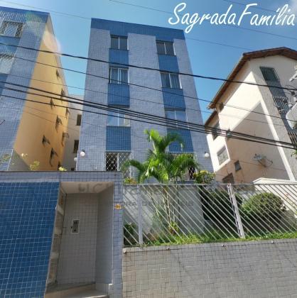 Localizado no bairro Sagrada Família, o apartamento favorece com localização privilegiada e perto de tudo que seu dia a dia precisa.