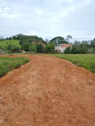 Sitio a venda em Macaé RJ. imburo