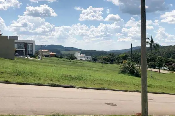 Terreno residencial, à venda, no Residencial Sete Lagos, em Itatiba/SP.