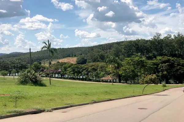 Terreno residencial, à venda, no Residencial Sete Lagos, em Itatiba/SP.