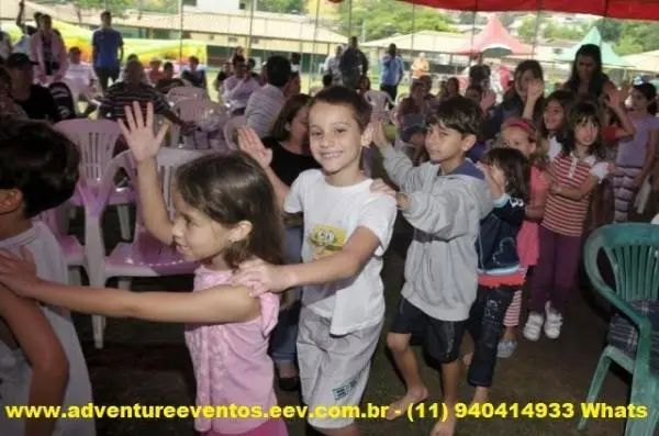 Monitores Recreação Infantil Jandira