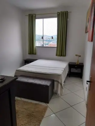 Alugo quarto mobiliado individual