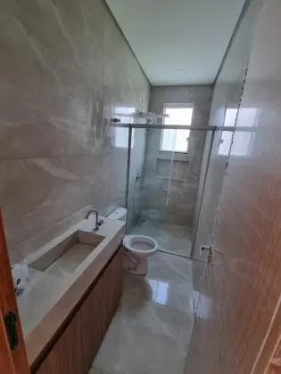 Casa Geminada Com Cobertura