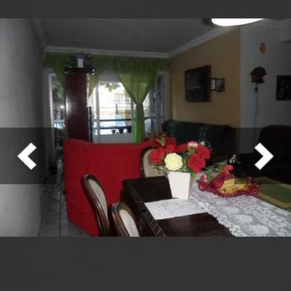 Excelente Apartamento com 3 Quartos e 2 banheiros em Candeias a 300m da Praia