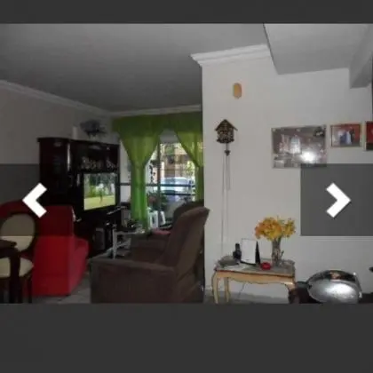 Excelente Apartamento com 3 Quartos e 2 banheiros em Candeias a 300m da Praia
