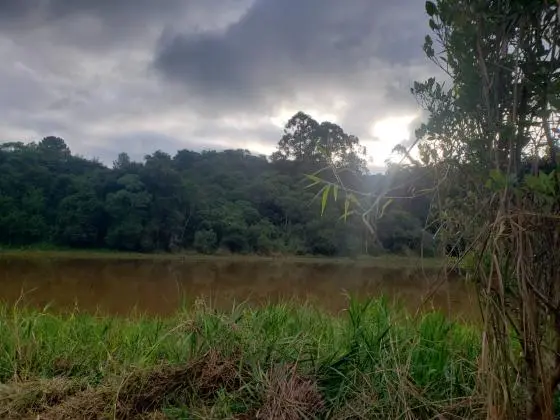 Lançamento em ibiuna próximo ao asfalto