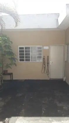 Vendo Barracão com Casa nos fundos na Vila Virgínia