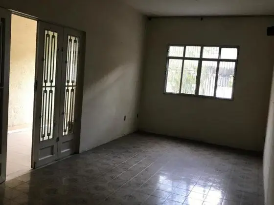 Vendo Casa no Caonze