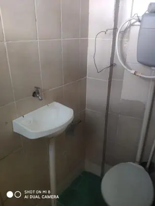Apto, tipo casa, de 2 quartos, com vaga de garagem em vila - Cascadura-Rua Padre Telêmaco-Rio de Janeiro-RJ