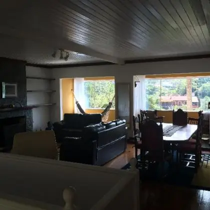 Casa em Condomínio para Locação em Teresópolis, Comary