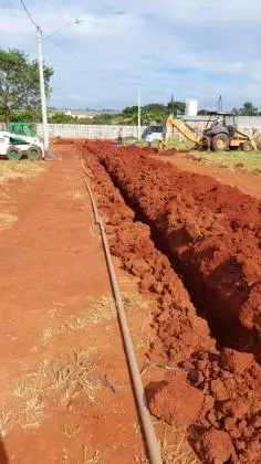 MAGNÍFICOS TERRENOS DE 500 A 1000 METROS EM MONTE MOR