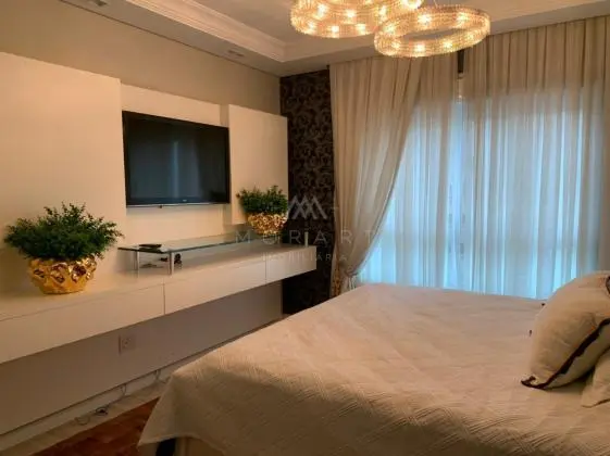 MARAVILHOSO APTO COM 4 SUÍTES SENDO DUAS MASTER EM ITAPEMA SC - PRÓXIMO AO MAR