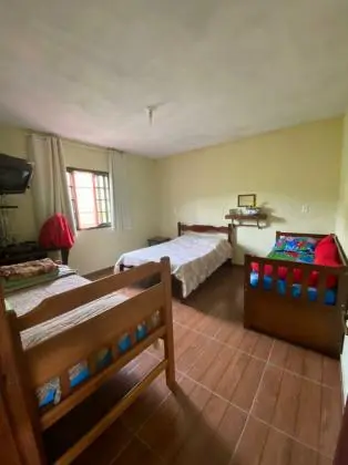Vende-se linda casa de campo em Sta. Isabel/Valença-RJ