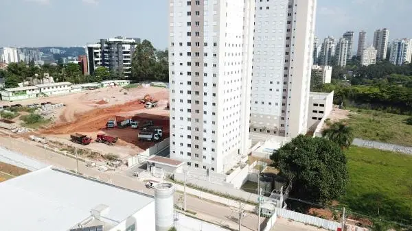 Vende-se lindo apê, direto com proprietário - Paraíso do Morumbi SP