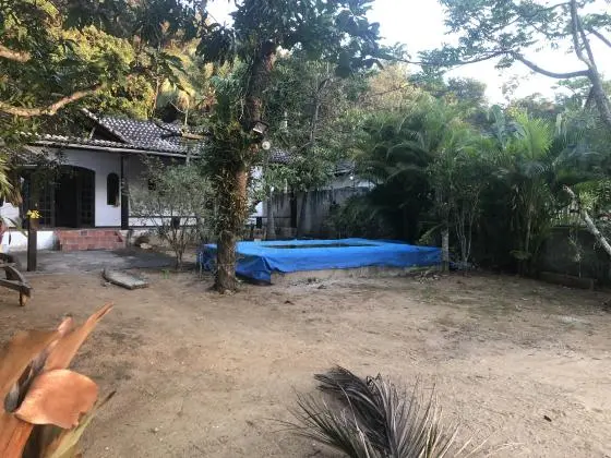 Vendo dois imóveis de praia para furas pousadas