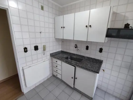 Apartamento andar alto 2 dorms com sacada e vaga coberta e lazer Bonfim