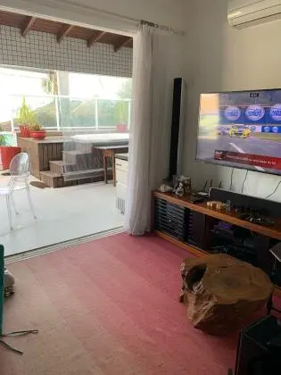 APARTAMENTO GUARUJÁ PRAIA DO TOMBO 50 METROS