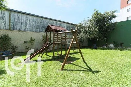 Apartamento Recentemente Reformado.