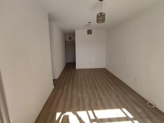 Apartamento sol da manhã 2 dorms com sacada vaga coberta Bonfim
