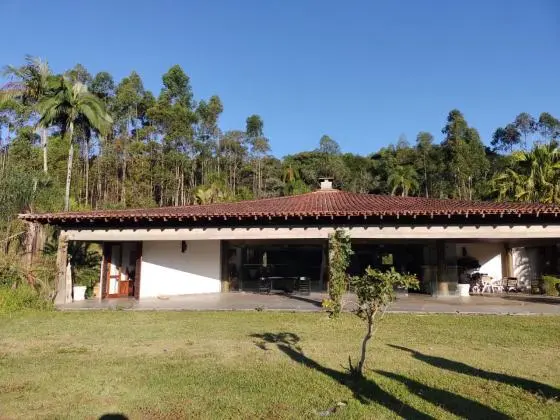 Casa Sede - lote 3.000 mil m² cada - Vargem G.P. - Km 44,5 Rap. Tavares
