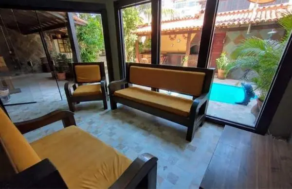 Excelente Casa Em Arraial Do Cabo, Bairro Vip, 100m Da Praia Dos Anjos, Piscina, Sauna, Churrasqueira