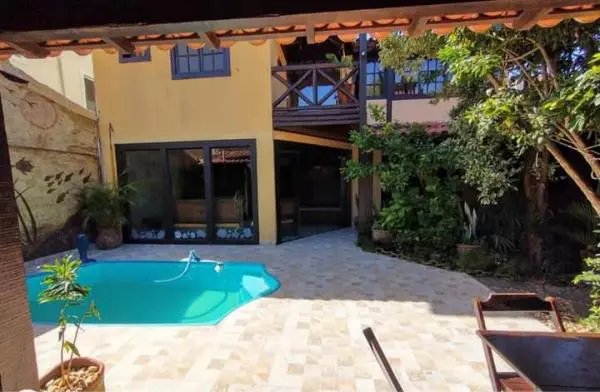Excelente Casa Em Arraial Do Cabo, Bairro Vip, 100m Da Praia Dos Anjos, Piscina, Sauna, Churrasqueira