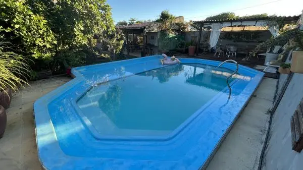 EXCELENTE SOBRADO COM PISCINA