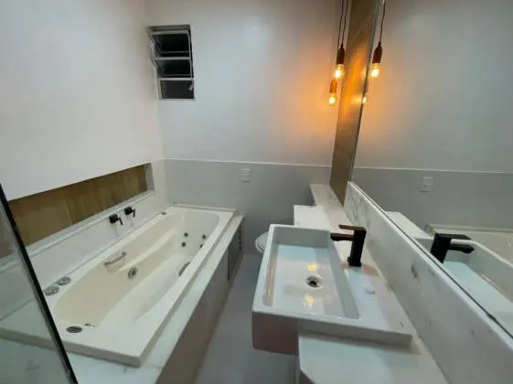 EXCLUSIVIDADE!!!! Apartamento espetacular, vista incrível para rua arborizada