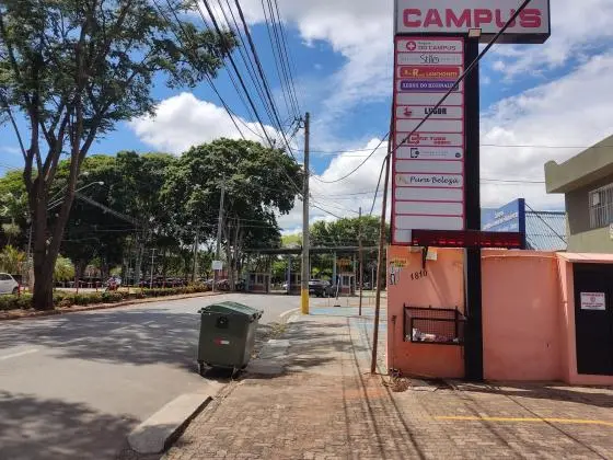 Loja com ar condicionado piso superior Galeria do Campus em frente a UNICAMP