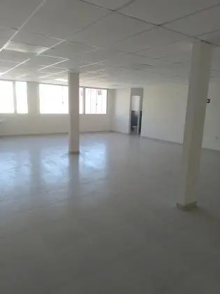Salas comercias em Macaé RJ. Centro