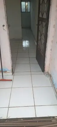 vendo uma quitinete na Pedra de Guaratiba (precisa de reforma)