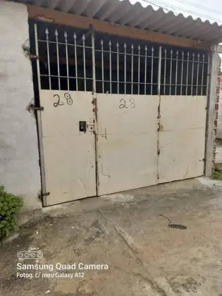 Vendo com urgência casa de 2 cômodos