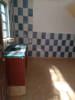 Aluga-se R$600, 00 Sobrado, próximo ao Shooping Aricanduva/SP