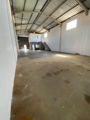 Barracão Reformado 420mts2