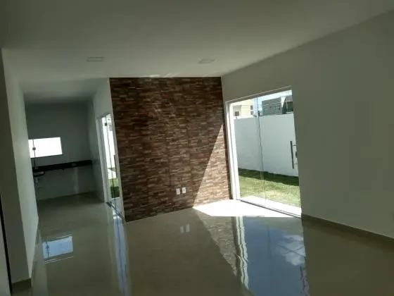 Casa Térrea 3/4  Ótima oportunidade