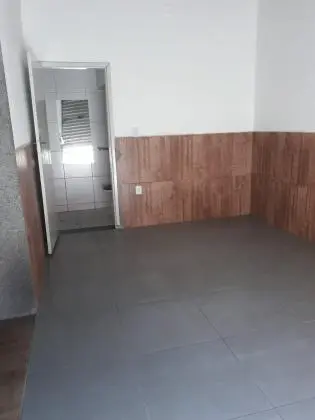 Loja em Campos dos Goytacazes, estado de novas, na esquina na Avenida Alberto Torres,