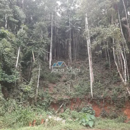 Terreno à venda no Parque Imperial - Nova Friburgo - RJ