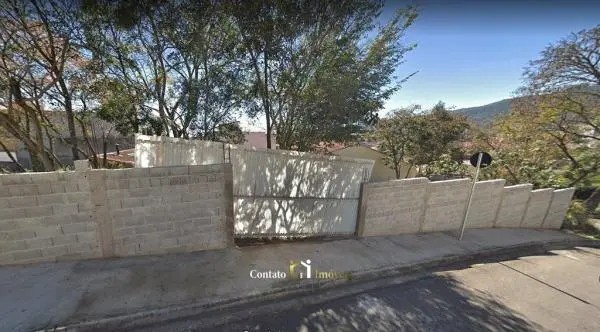Terreno de esquina em Atibaia