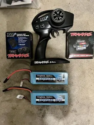 Traxxas X-maxx Brushless Electric Monster Truck