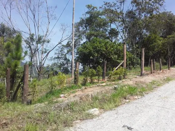 Vende-se Terreno 500 m2 no Bairro Rio do Meio em Itajaí SC
