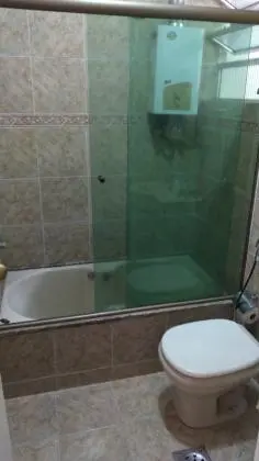 APTO EM COPACABANA RJ, DE FRENTE, 42 M2, 1 QUARTO