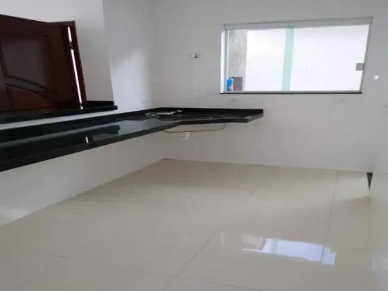 Casa nova com 2 Dormitórios, Churrasqueira, 2 Vagas