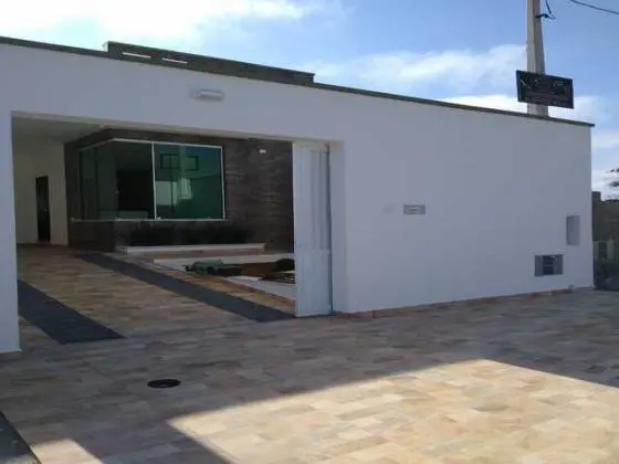 Casa nova com 2 Dormitórios, Churrasqueira, 2 Vagas