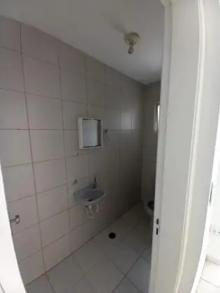 CONJUNTO COMERCIAL METRO TATUAPÉ
