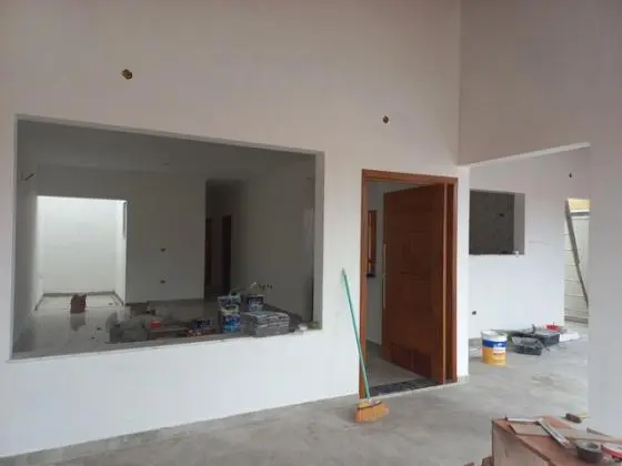 Ótima Casa 3 Dts, Varanda Gourmet, Piscina - Bairro Nobre