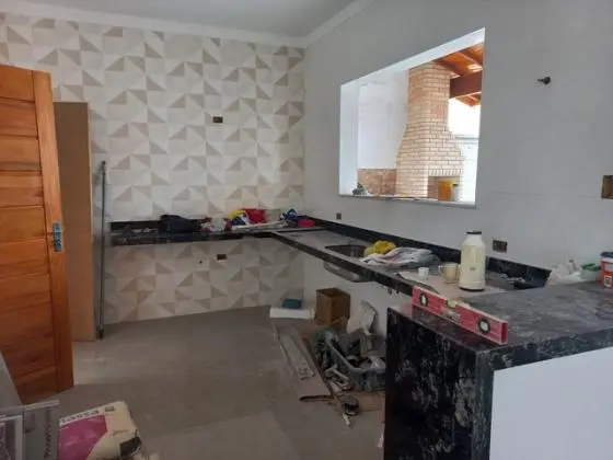 Ótima Casa 3 Dts, Varanda Gourmet, Piscina - Bairro Nobre