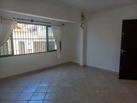 Sobrado 3 Dts, Edícula - 200mts da Praia