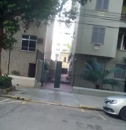 Área NOBRE  - Perto do metrô - Aptº duplex  + 20 vagas