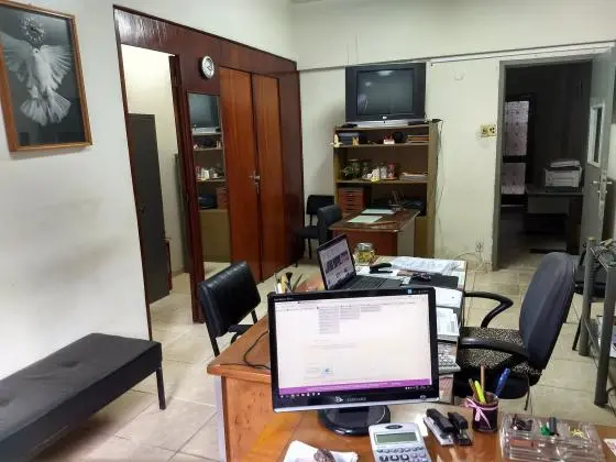 Oportunidade Salas Comerciais ! Excelente Ponto .