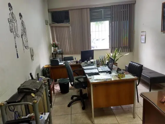 Oportunidade Salas Comerciais ! Excelente Ponto .